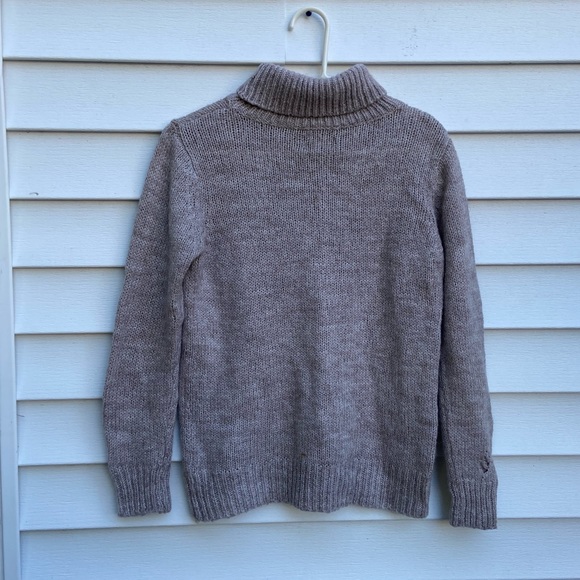 Distressed turtleneck sweater - Picture 3 of 4